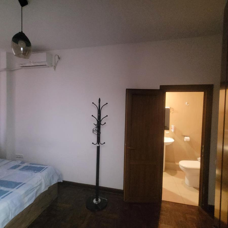 Hotel In Center Of يريفان المظهر الخارجي الصورة